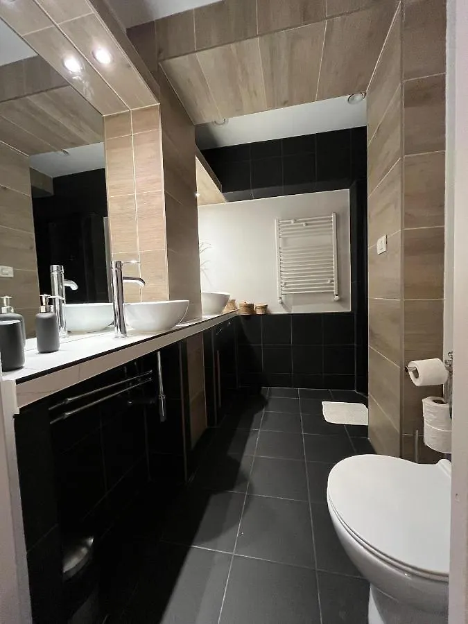 Old Town Napoleon Crib Apartment Bucharest